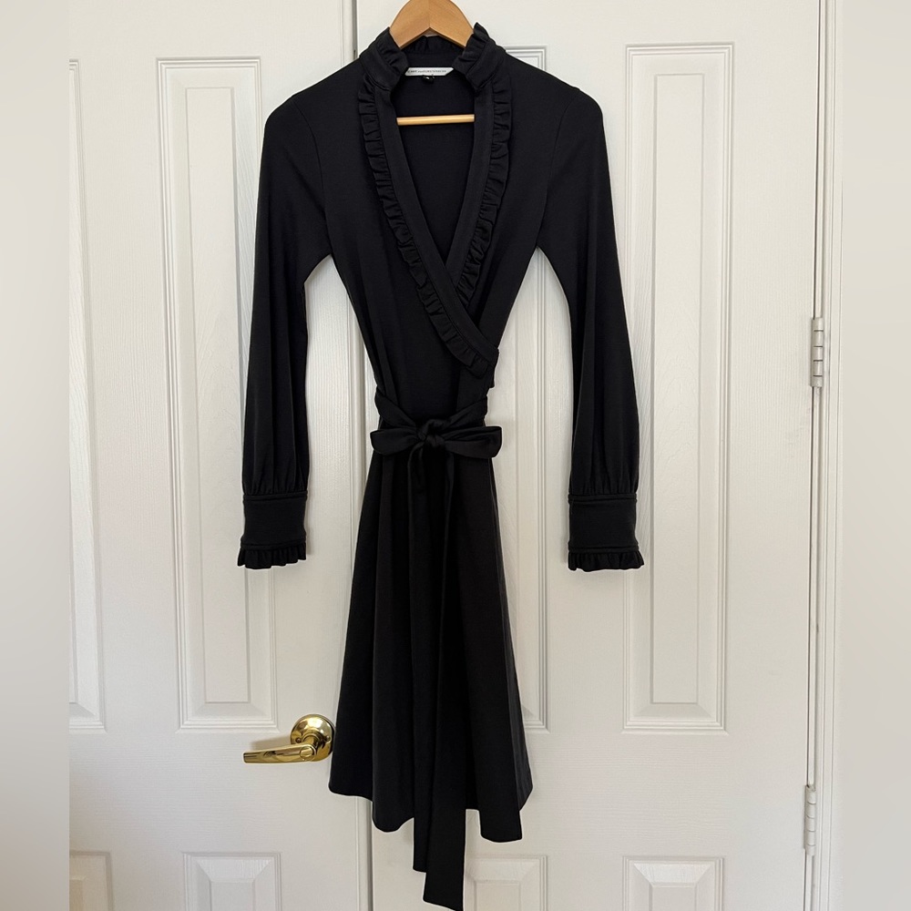 Diane Von Furstenberg wrap dress excellent condition charcoal grey